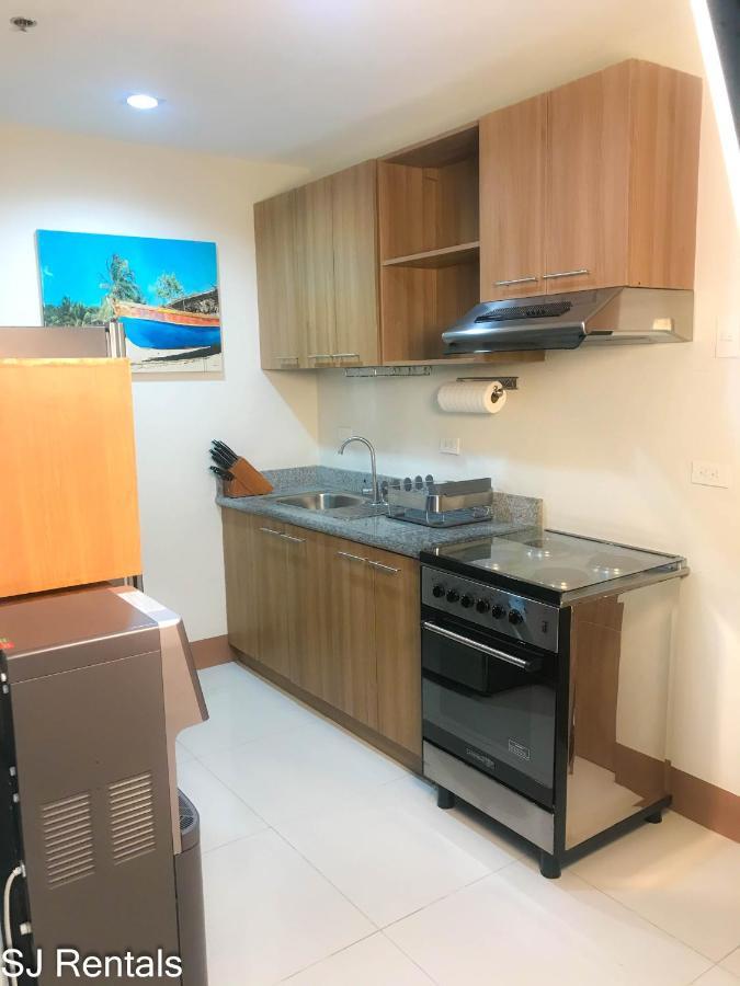 מנדאוה סיטי 2 Bedroom Condo @ Midpoint Residences W/ City View מראה חיצוני תמונה