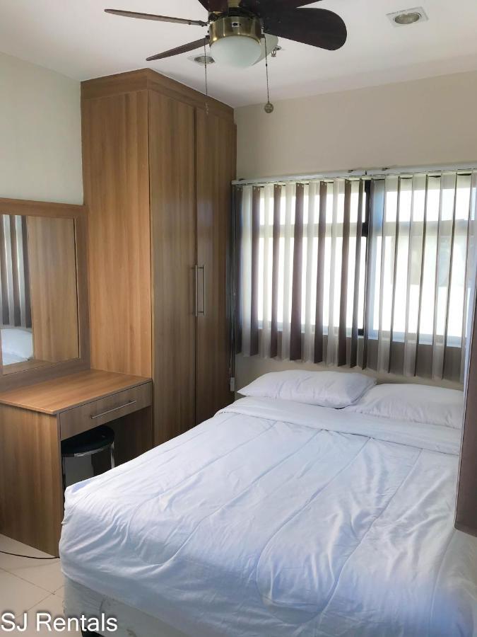 מנדאוה סיטי 2 Bedroom Condo @ Midpoint Residences W/ City View מראה חיצוני תמונה